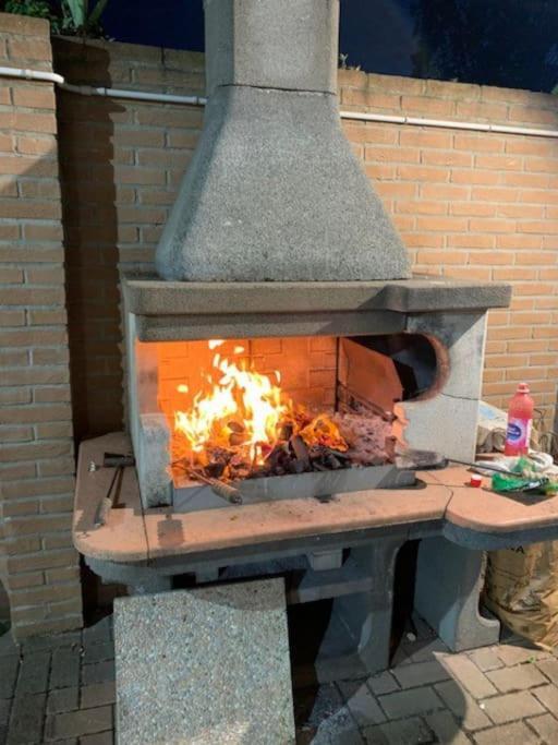 Villa Parisi Luxury Italian Villa ファーノ エクステリア 写真